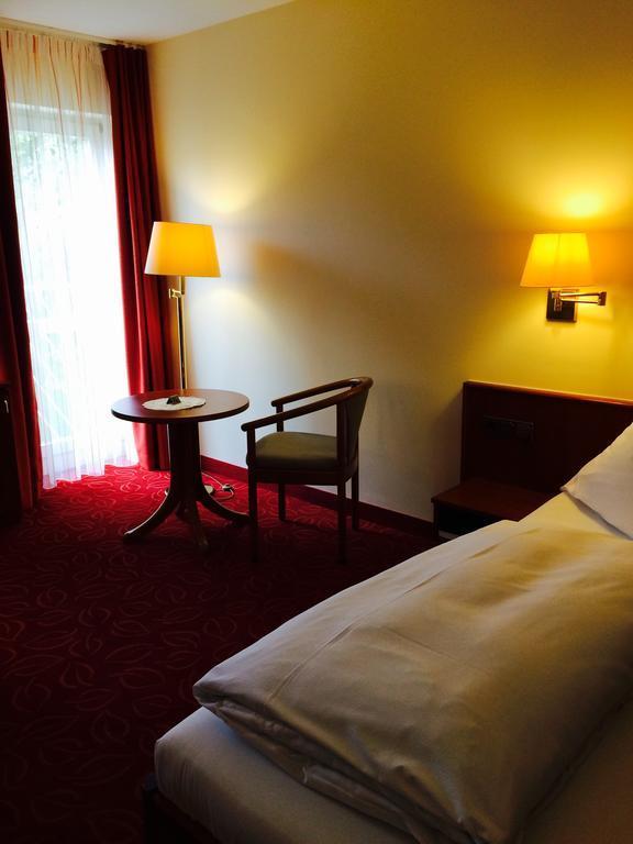 Hotel Gasthaus Adler Бад Валдзее Екстериор снимка
