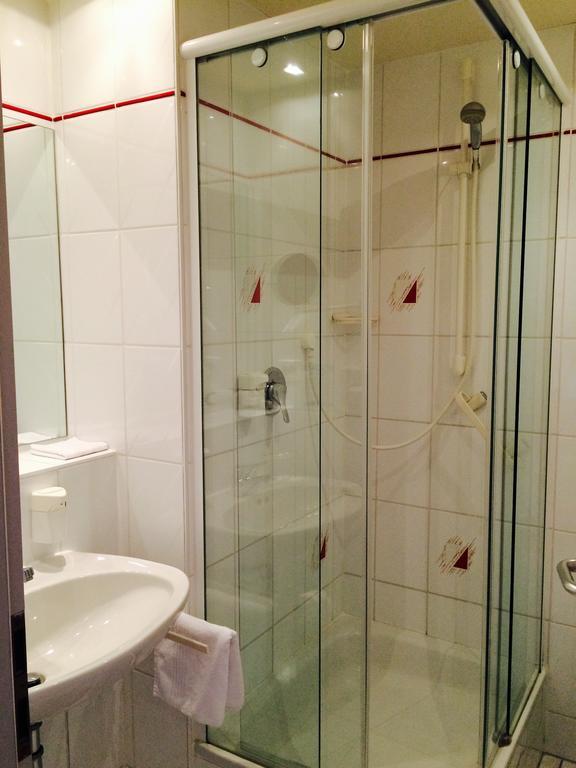 Hotel Gasthaus Adler Бад Валдзее Екстериор снимка