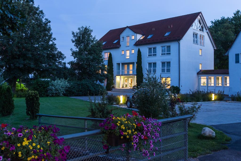 Hotel Gasthaus Adler Бад Валдзее Екстериор снимка